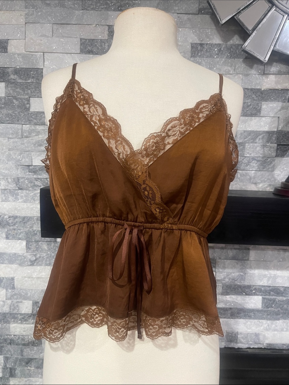 American Eagle Outfitters Brown Lace Trim Camisole Tank Top Bow Size L